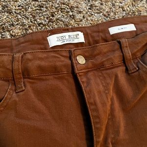 Judy blue caramel color slim fit jeans, size 20